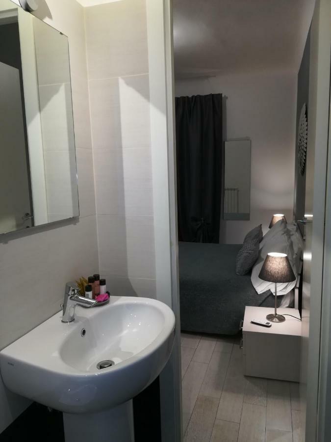 Posidonia Cinque Terre Guesthouse มานารอลา ภายนอก รูปภาพ
