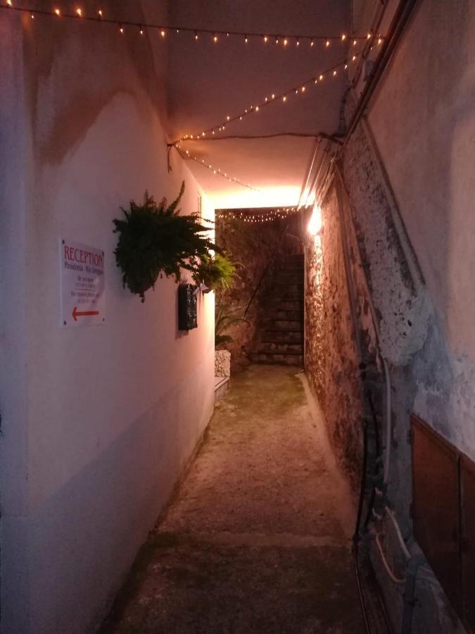 Posidonia Cinque Terre Guesthouse มานารอลา ภายนอก รูปภาพ